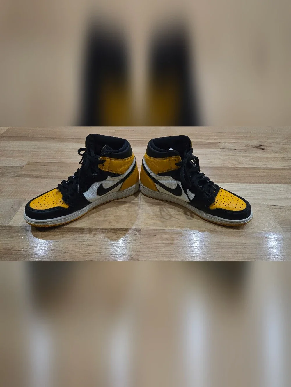 Air Jordan 1 Retro High Top Sneakers Yellow, Black & White Size 7